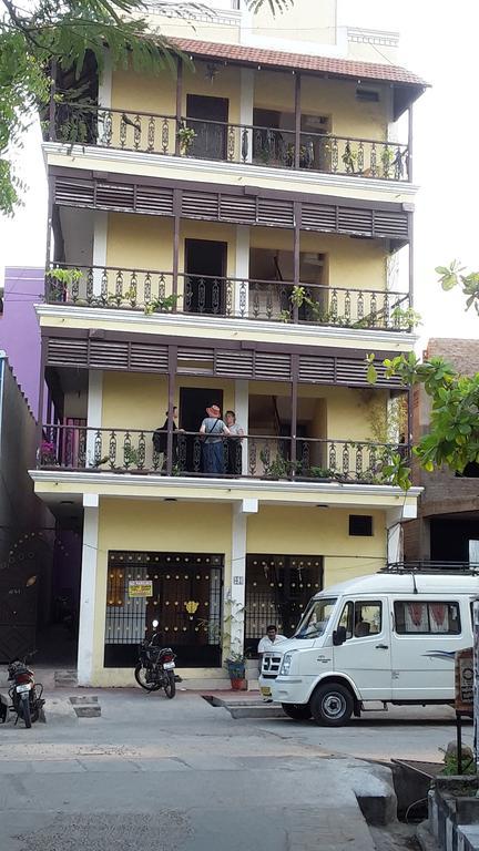 Villa Olivia Pondicherry Exterior photo